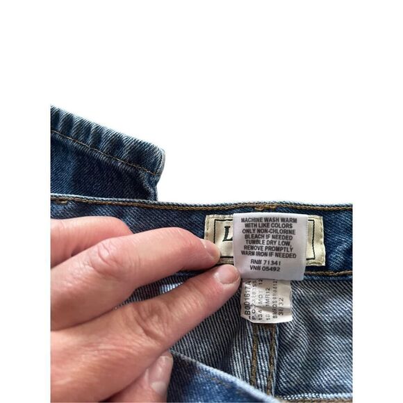 LL. Bean Men's Straight Leg Relax fit Cotton Blue Denim Pants Size 38/32 - Picture 5 of 11
